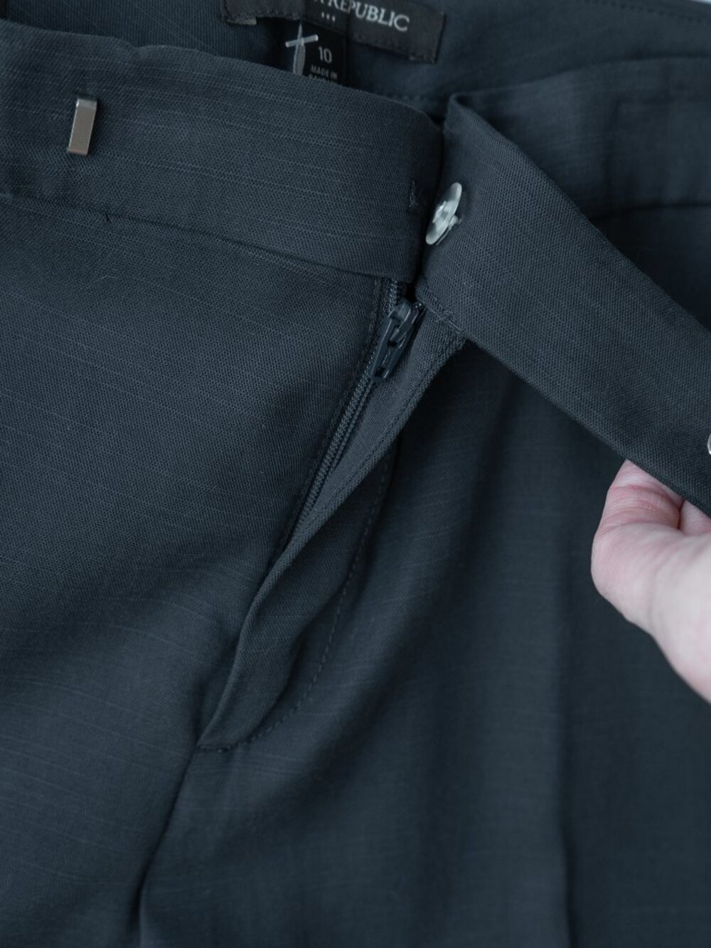 Banana Republic Wide Leg Pants Navy Blue Slub Corporate Drapey Capsule Trouser - Picture 8 of 11
